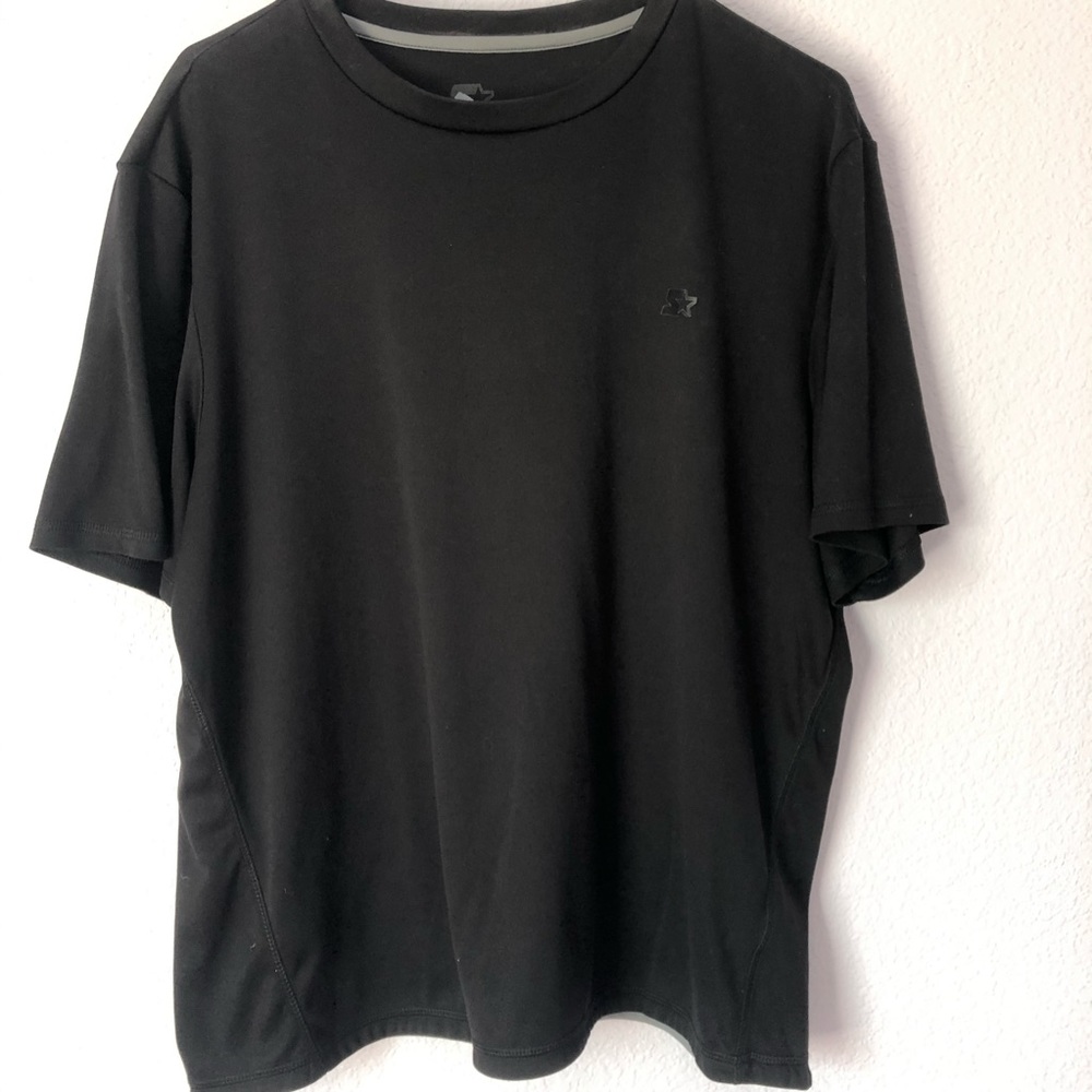 Starter Men’s Athlete Tee short sleeve t-shirt.